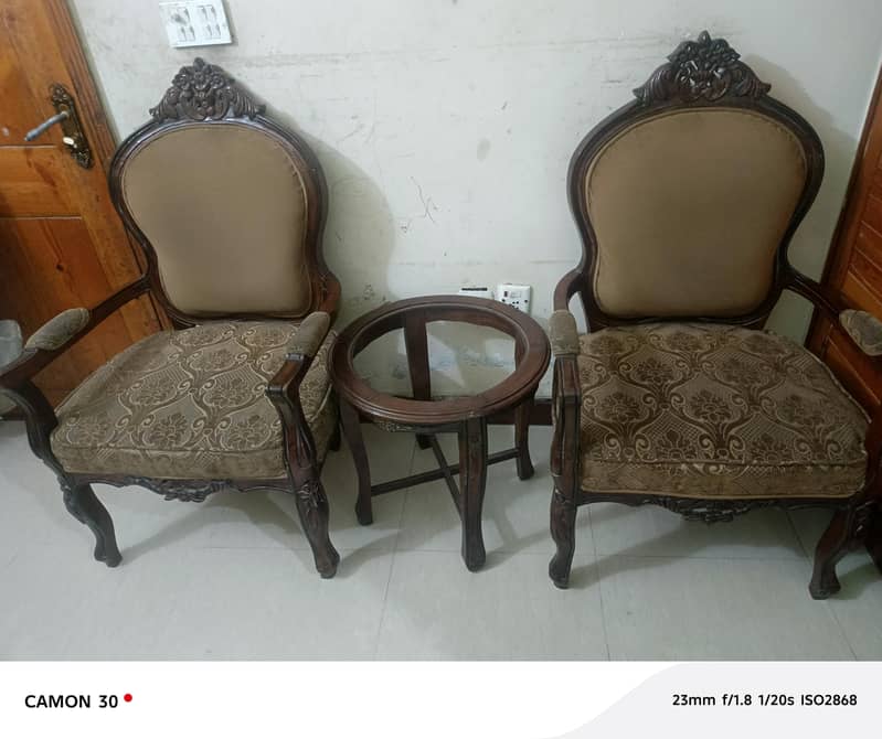 Chinyouti Bed, dressing table, side table, coffee set 4