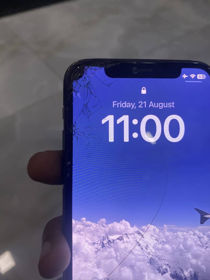 iPhone 11 Pro 2
