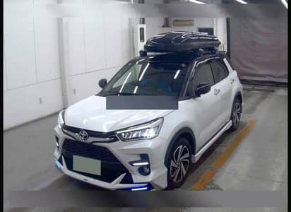 Genuine INNO Japan Roof Cargo Box + Original Cross Bars