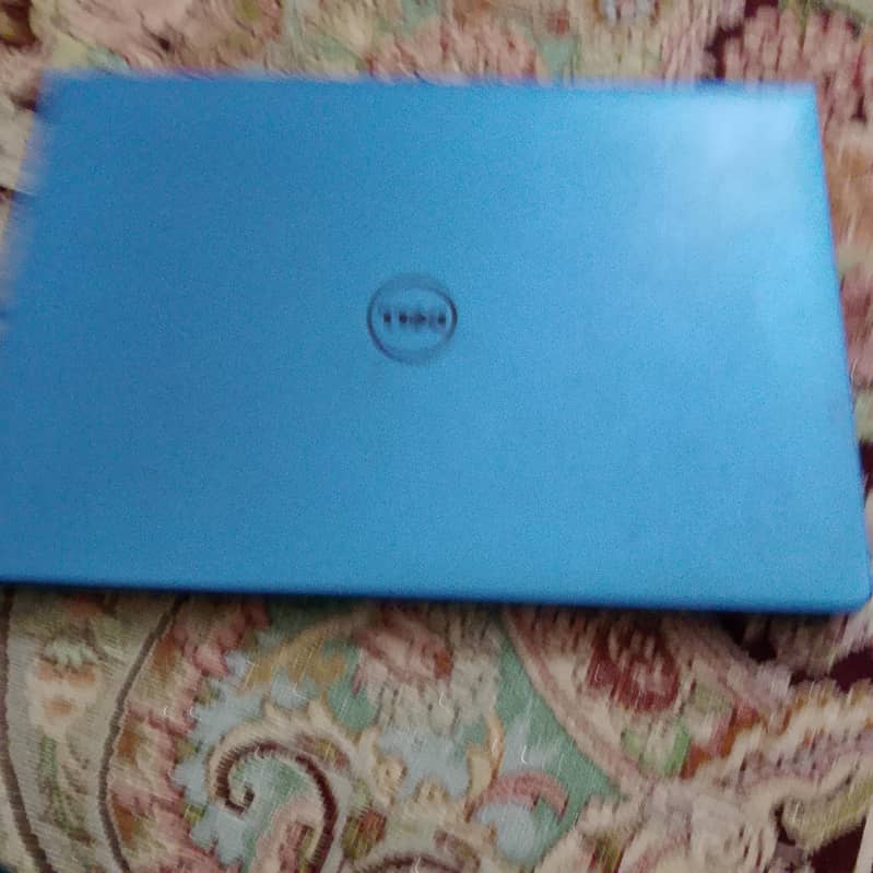 dell laptop 3