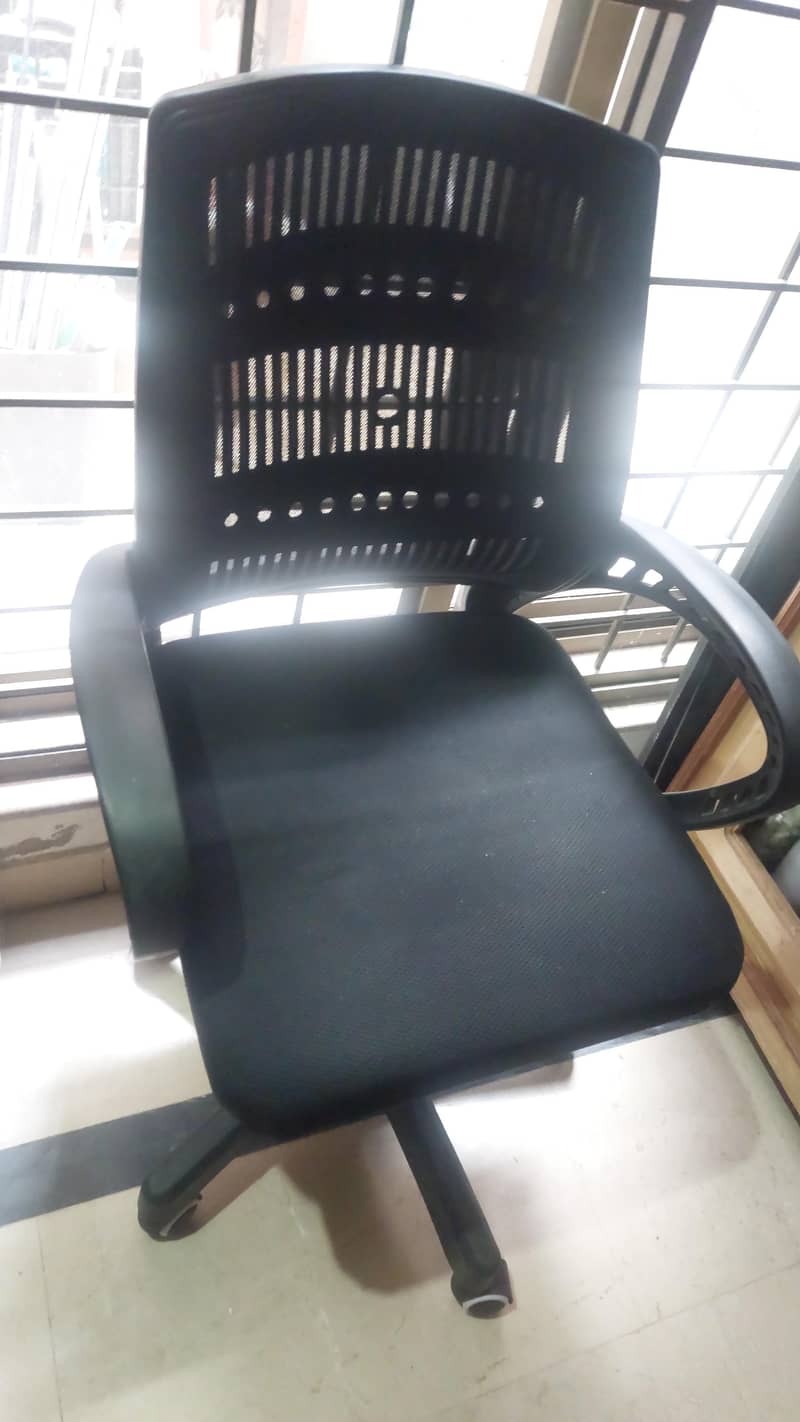 chair 0
