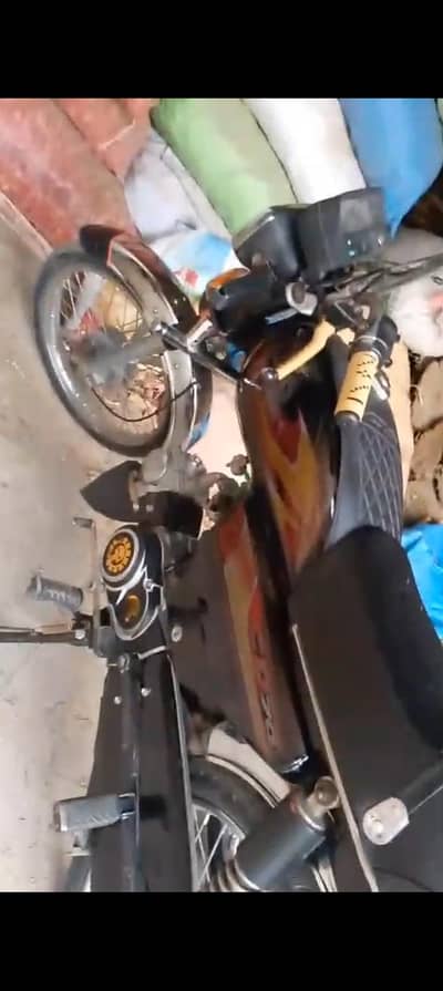 Ravi 70cc exchange with honda 125 pay kr do ga extra