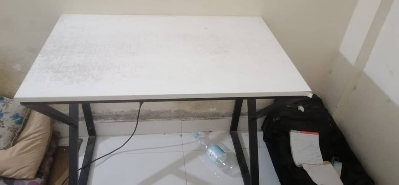 comfy study table 0