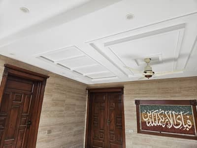 J Block 10 Marla Upper Portion For Rent