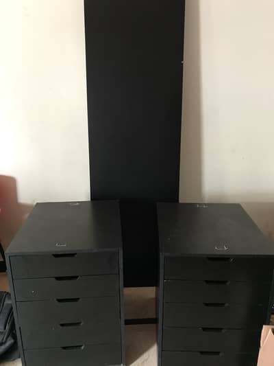 Gaming Table and Boss Chair