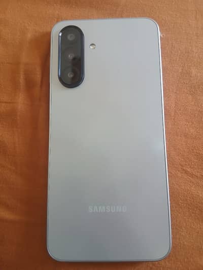 Samsung Mobile A17
