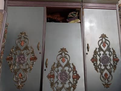 wardrobe