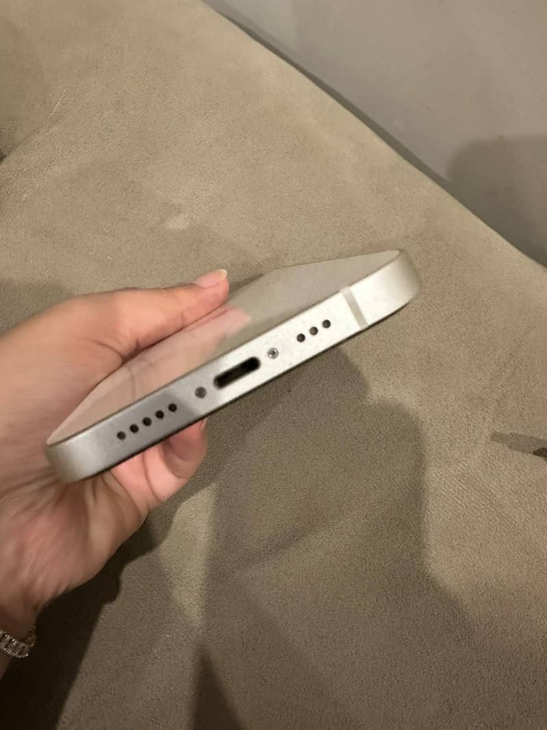 Apple iPhone 12 2