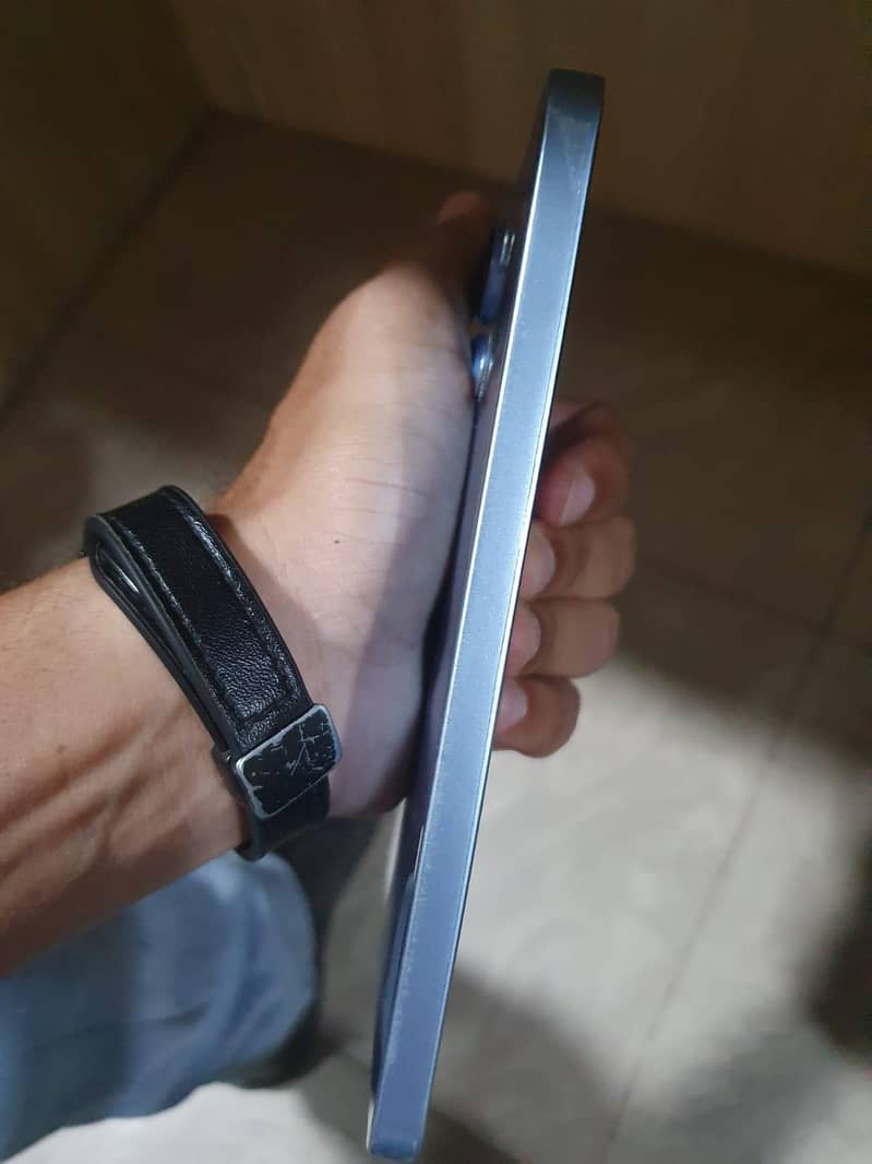 Xiaomi Redmi Note 13 2