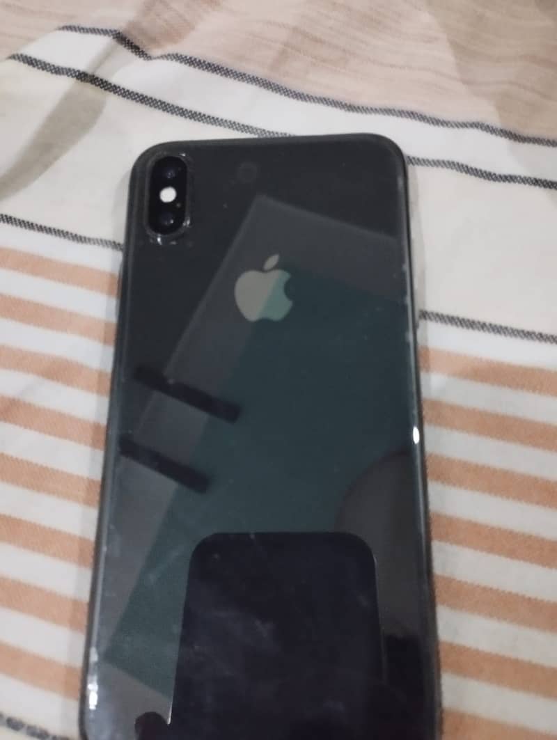 Apple iPhone X 1