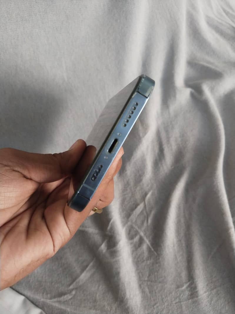 Apple iPhone 13 Pro Max 5
