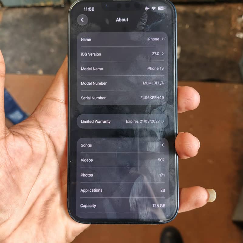 Apple iPhone 13 5