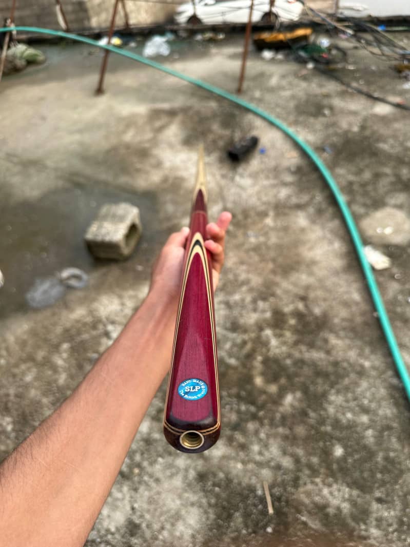 snooker cue 1