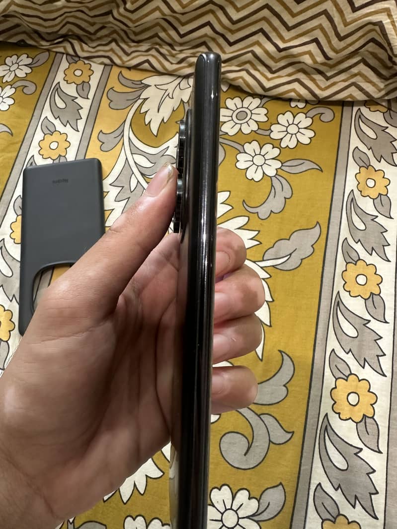 Redmi note 14 pro 3