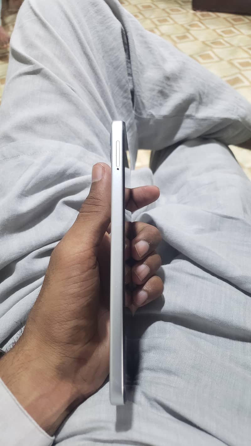 infinix 4
