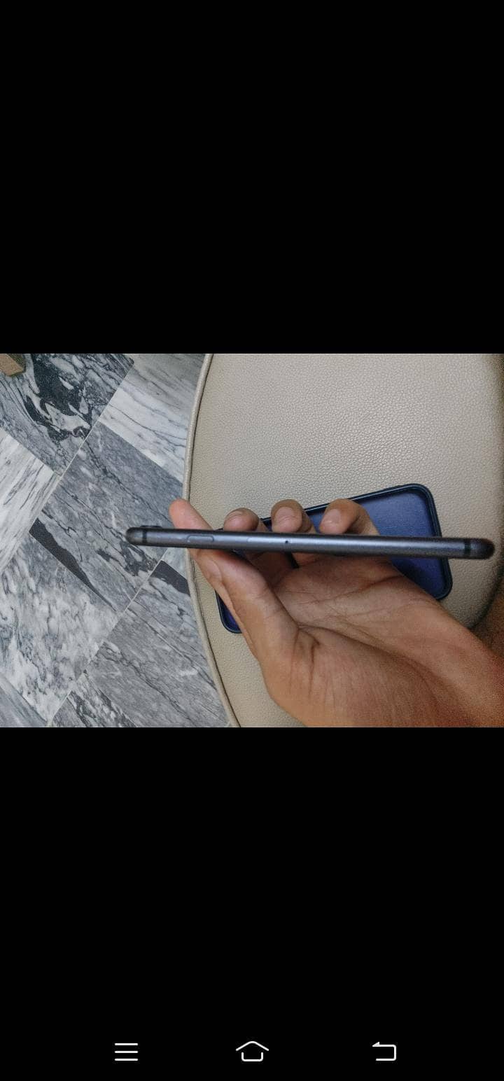 Apple iPhone 8 2