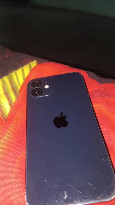 Apple iPhone 12