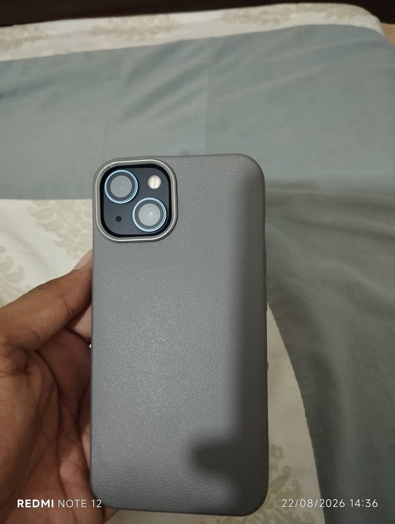 Apple iPhone 13 1