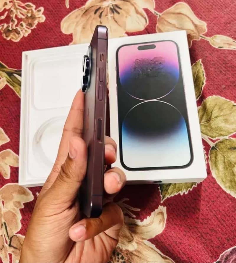 Apple iPhone 14 Pro 3