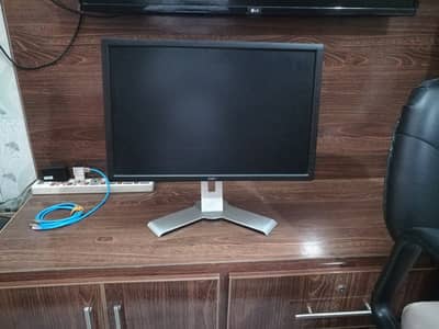 Dell 24 inch screen for sale