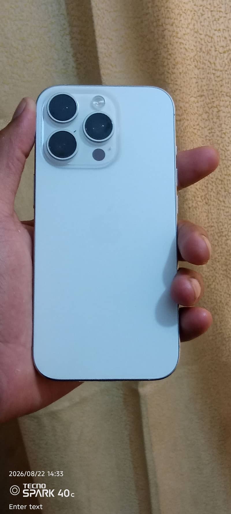 Apple iPhone 16 Pro 6