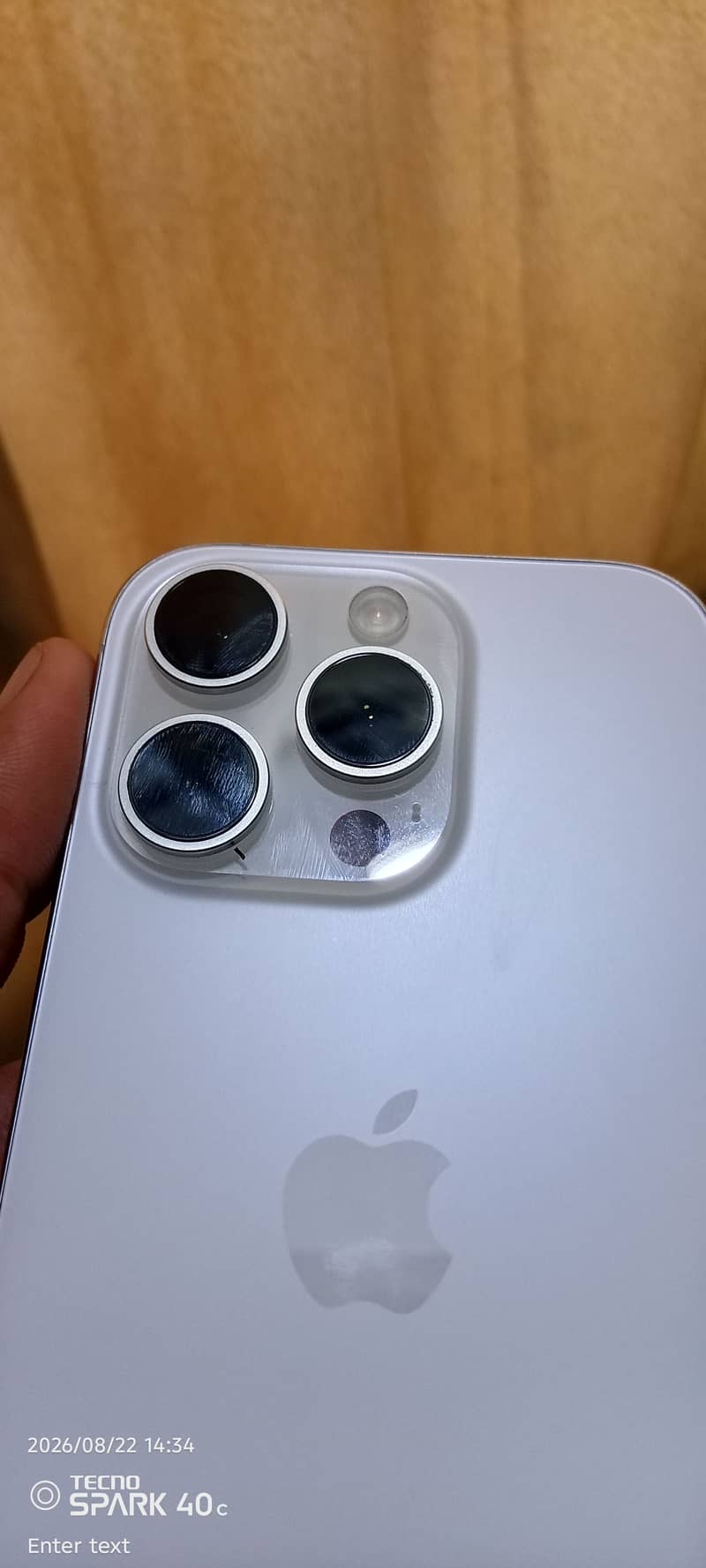 Apple iPhone 16 Pro 7