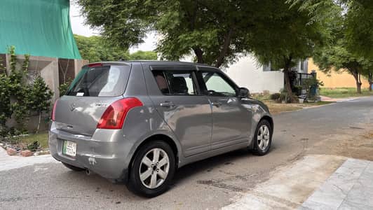 Suzuki Swift 2012