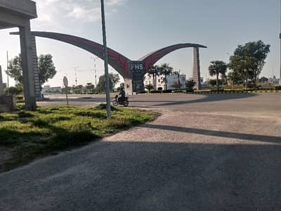 5 Marla Main Boulevard Commercial Plot For Sale