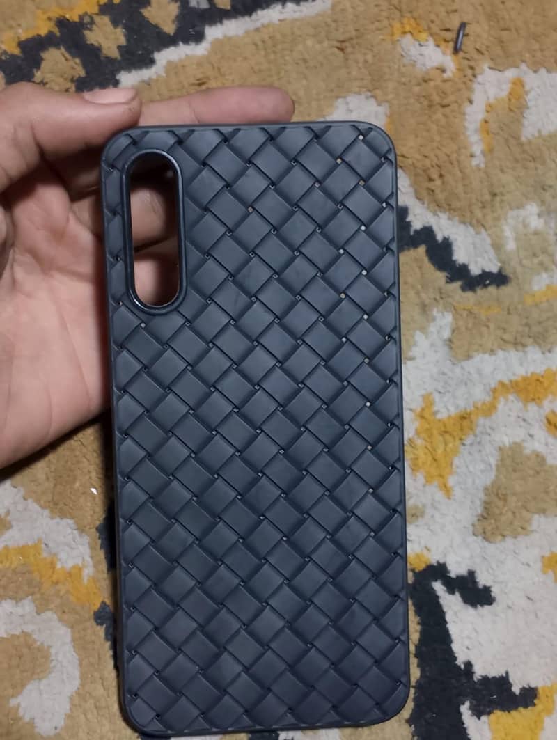 Samsung Mobile A50 3