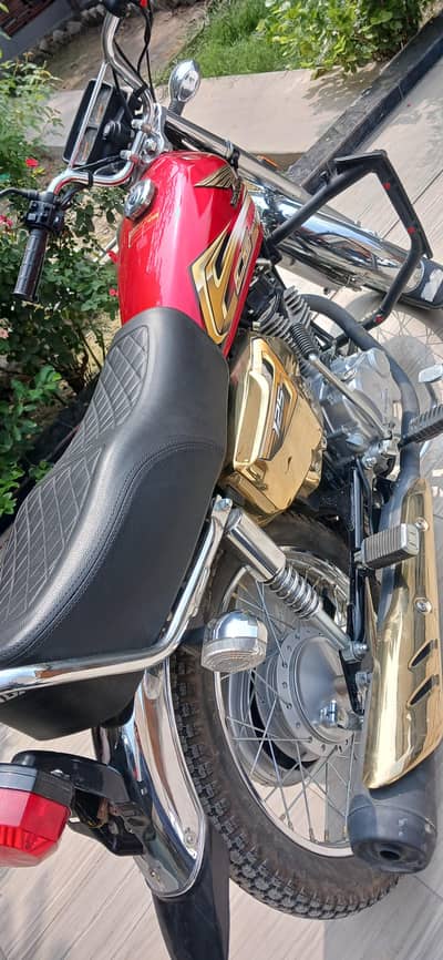 Honda Gold Edition