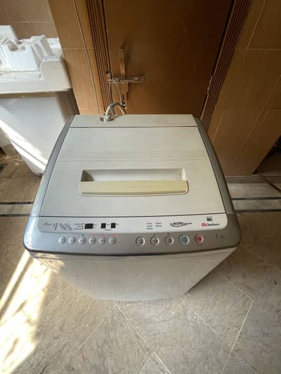 Dawlance automatic washing machine