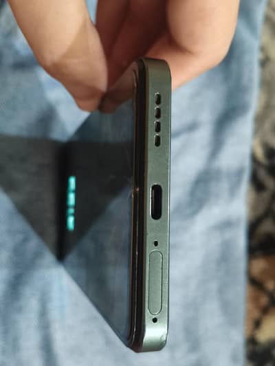 Realme 12