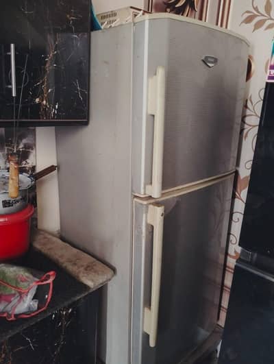 Haier fridge full size in good condition