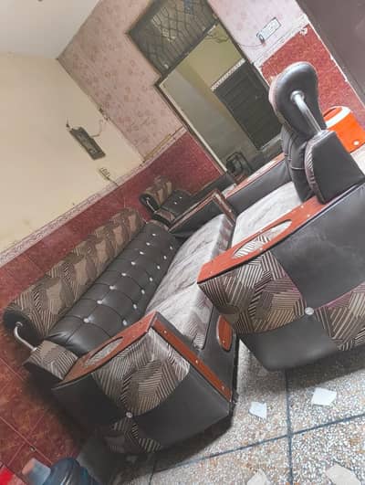 New sofa set in low price