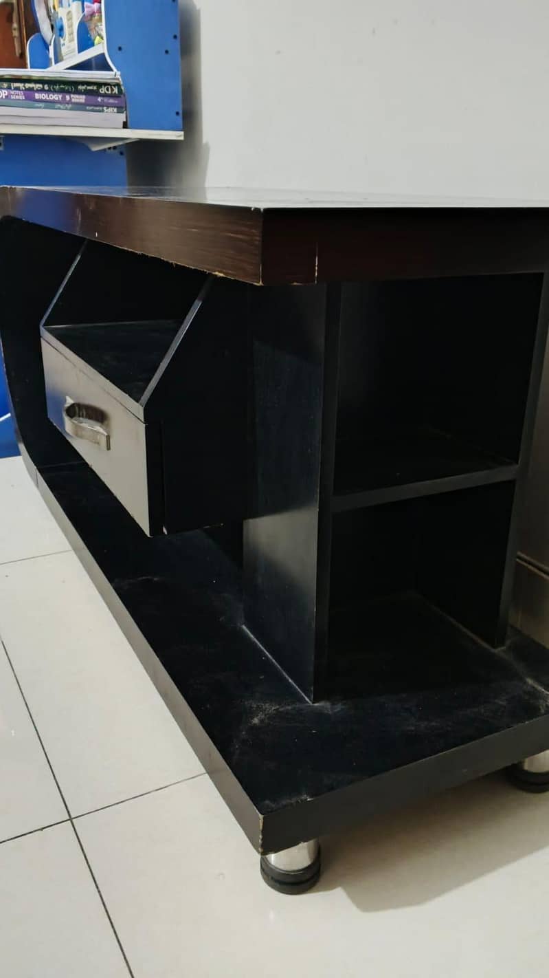 Led table 1