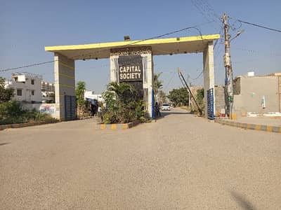 Leased Apartment With Roof For Sale