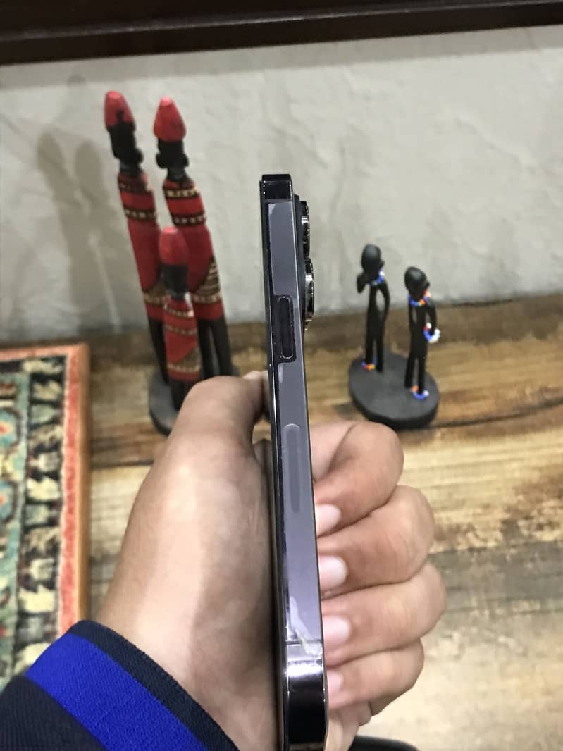 Apple iPhone 14 Pro 3
