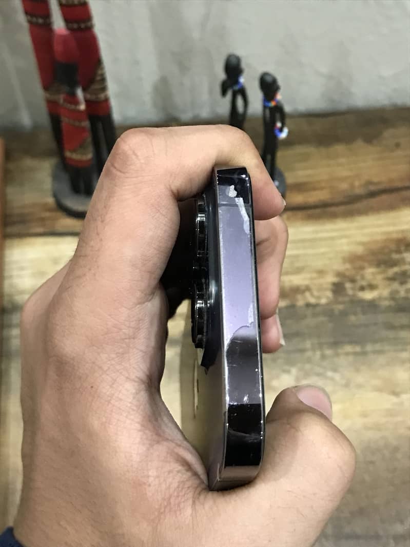 Apple iPhone 14 Pro 4