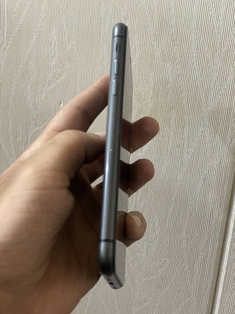 Apple iPhone 11 2