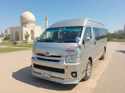 Toyota Hiace grand cabin 224