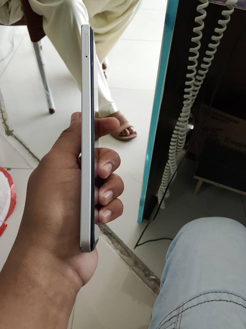 Realme C71 1