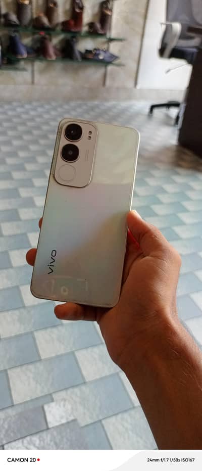 Vivo Y19