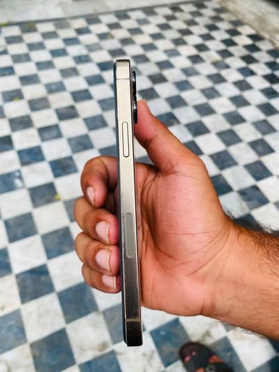 Apple iPhone 12 Pro