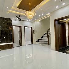 1 Kanal Luxury Upper Portion for Rent | Gulberg Residencia