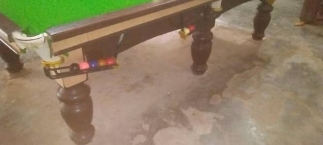 snooker table