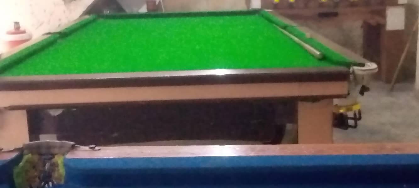 snooker table 2