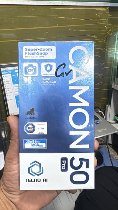 Tecno CAMON 50 pro green color
