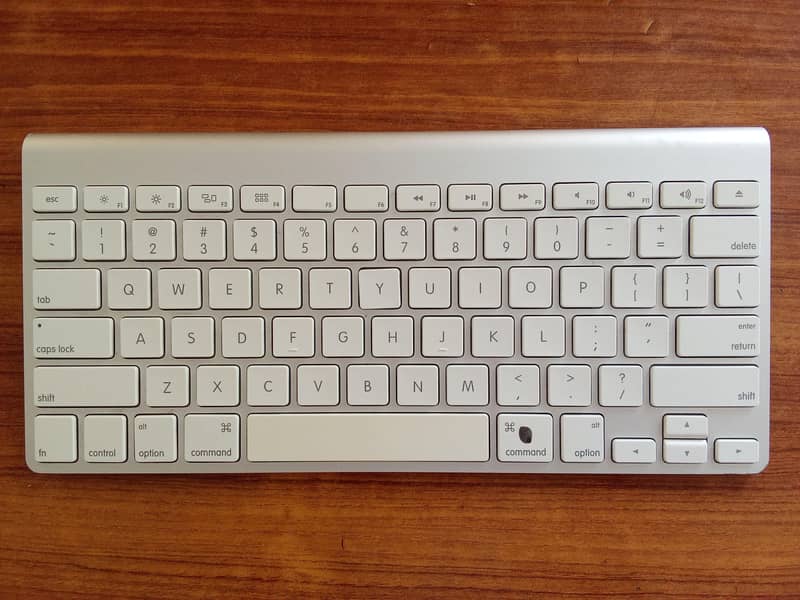 Apple Magic Keyboard 1 Model A1314 0