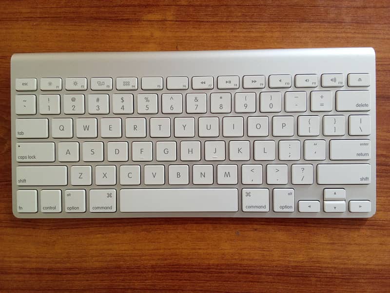 Apple Magic Keyboard 1 Model A1314 2