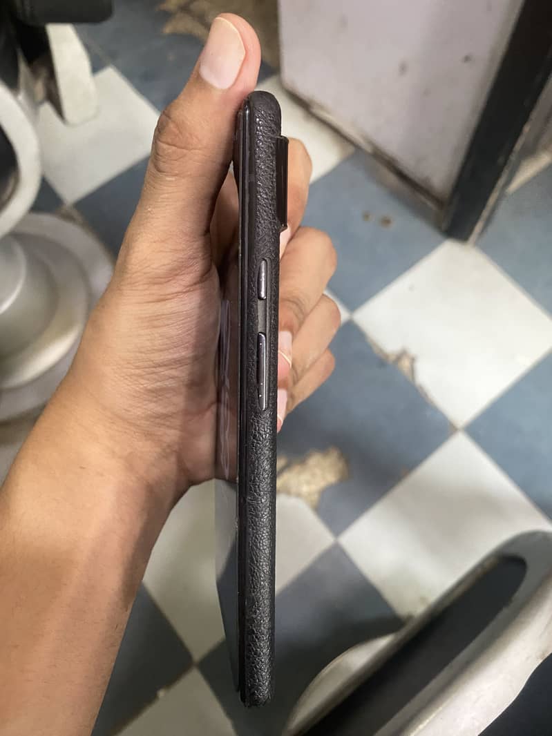 Google Pixel 6 3
